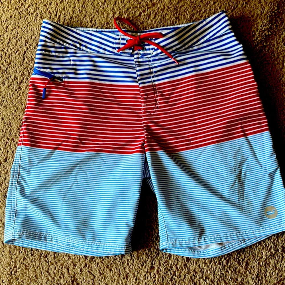 Men’s Vineyard Vines Board Shorts Sz 32
